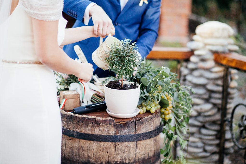  ECO-FRIENDLY AND GREEN WEDDING VENDORS